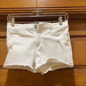 Abercrombie & Finch 25/2” White Denim Shorts